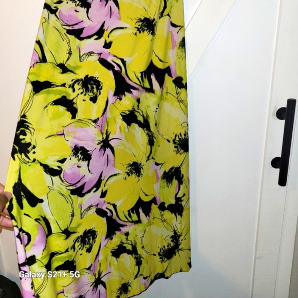 Plus sized Floral skirt